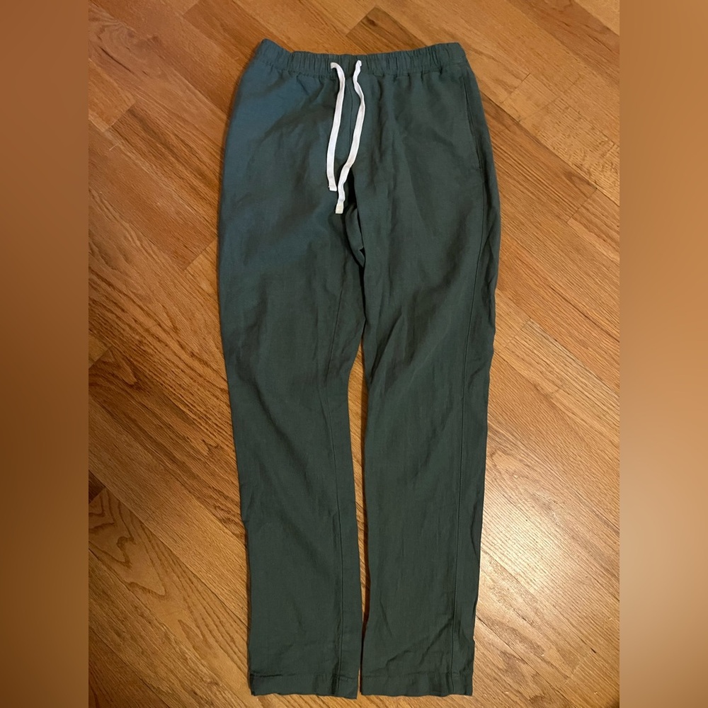 Green J. Crew Factory linen-cotton blend pants in men’s small
